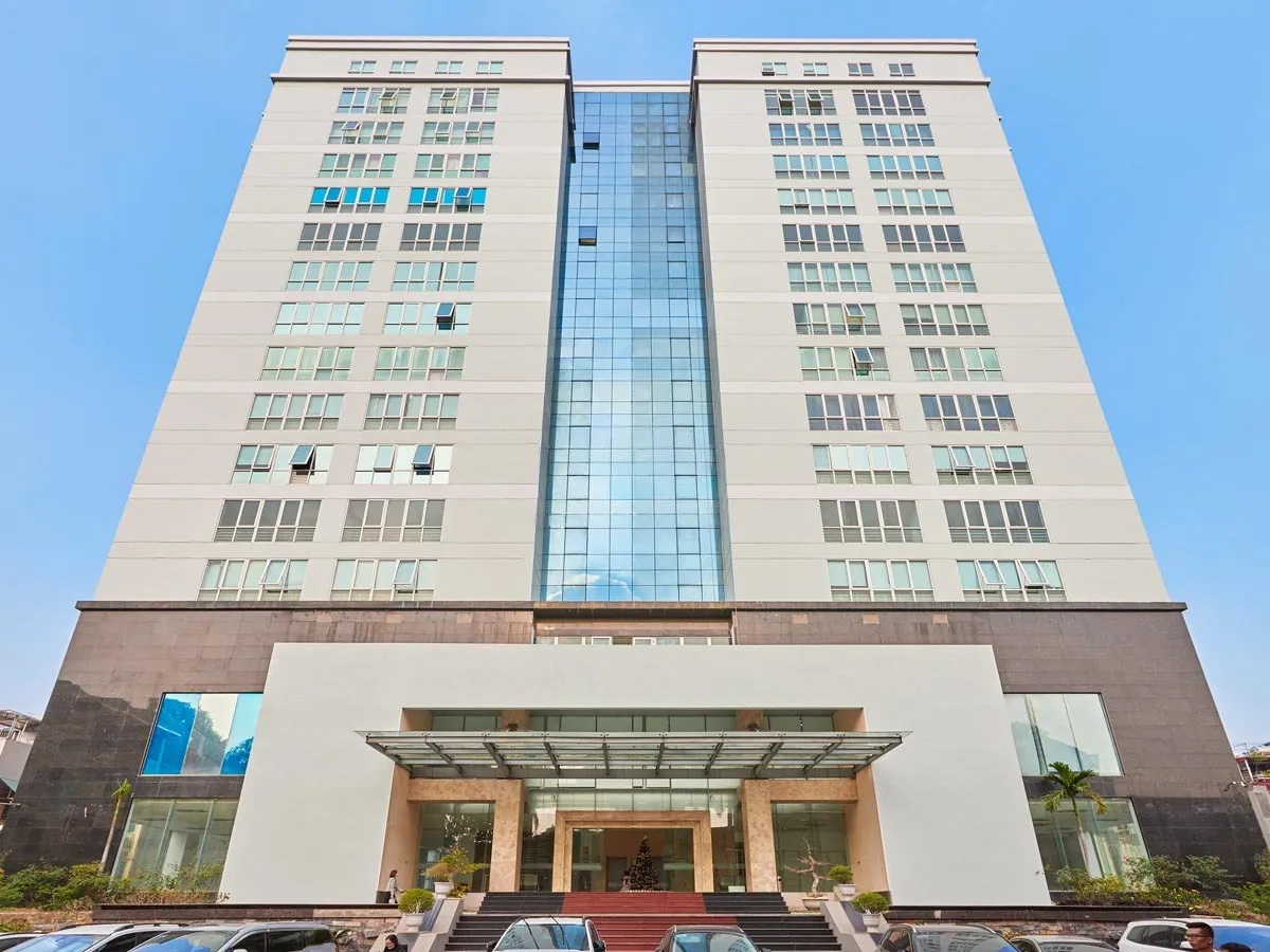 Mặt ngoài tòa nhà Mercury Building nhìn từ phía trước